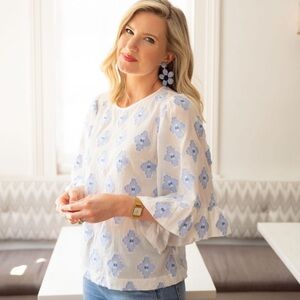 EUC Lilly Pulitzer Blue/White Francis Top Lilac Size Small Beach Boho Blouse - S